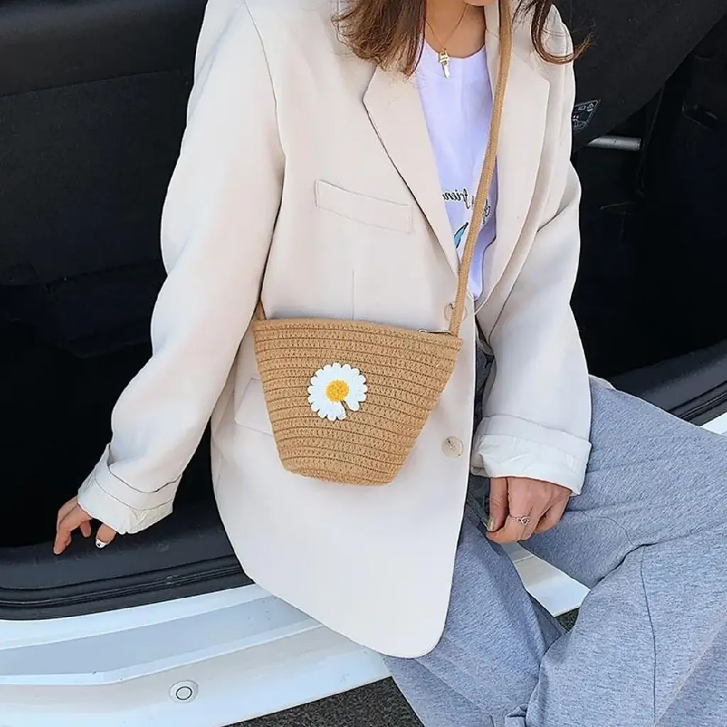 SlingBag-03.webp